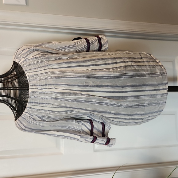 NWT STUDIO WEST SIze 2X blue & white stripes will bell sleeves & smocked neck - Picture 5 of 9